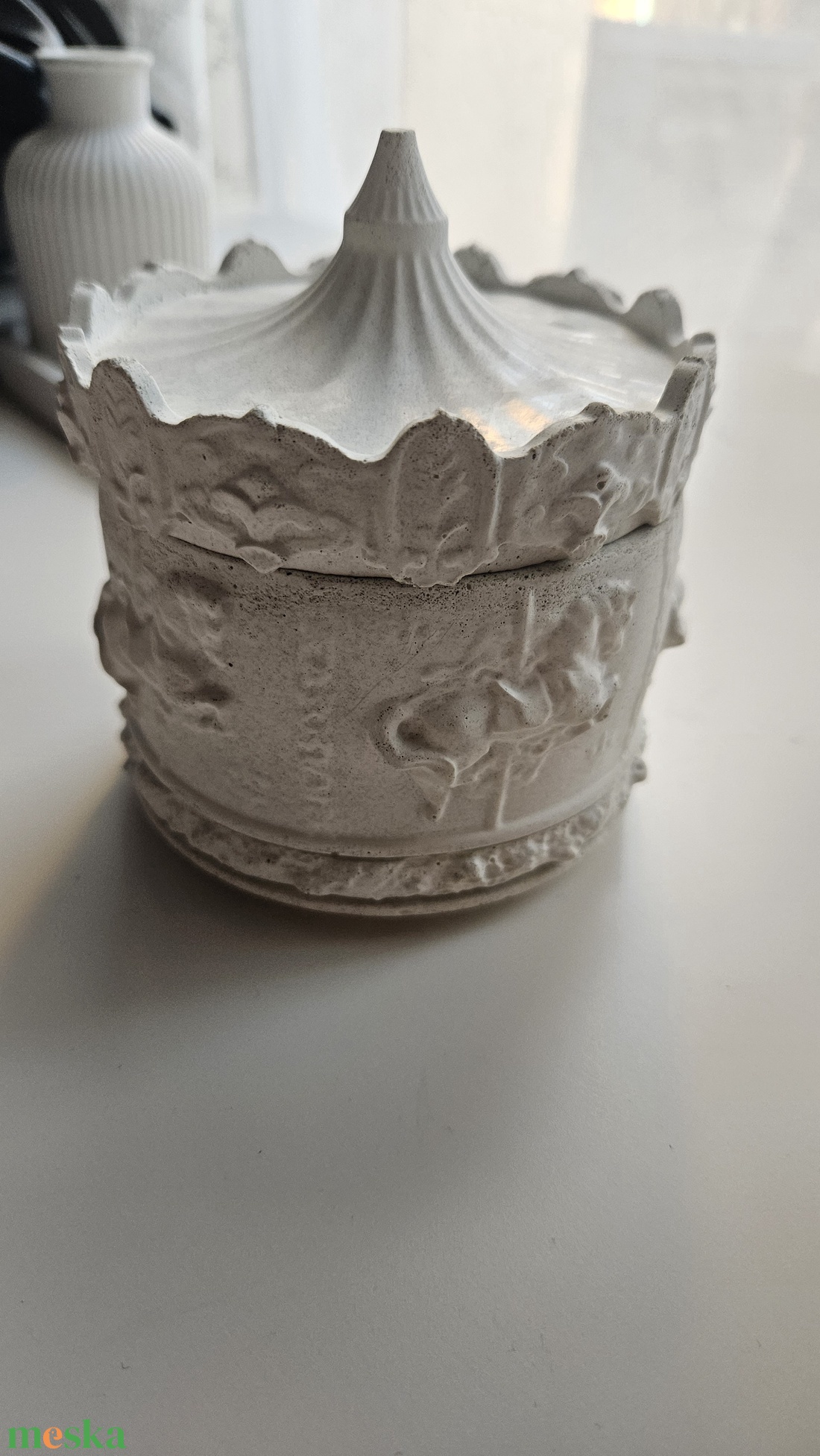 Körhinta ékszertartó ezüst és natúr színben - ékszer - ékszertartó - ékszerdoboz - Meska.hu Körhinta ékszertartó ezüst és natúr színben - ékszer - ékszertartó - ékszerdoboz - Meska.hu