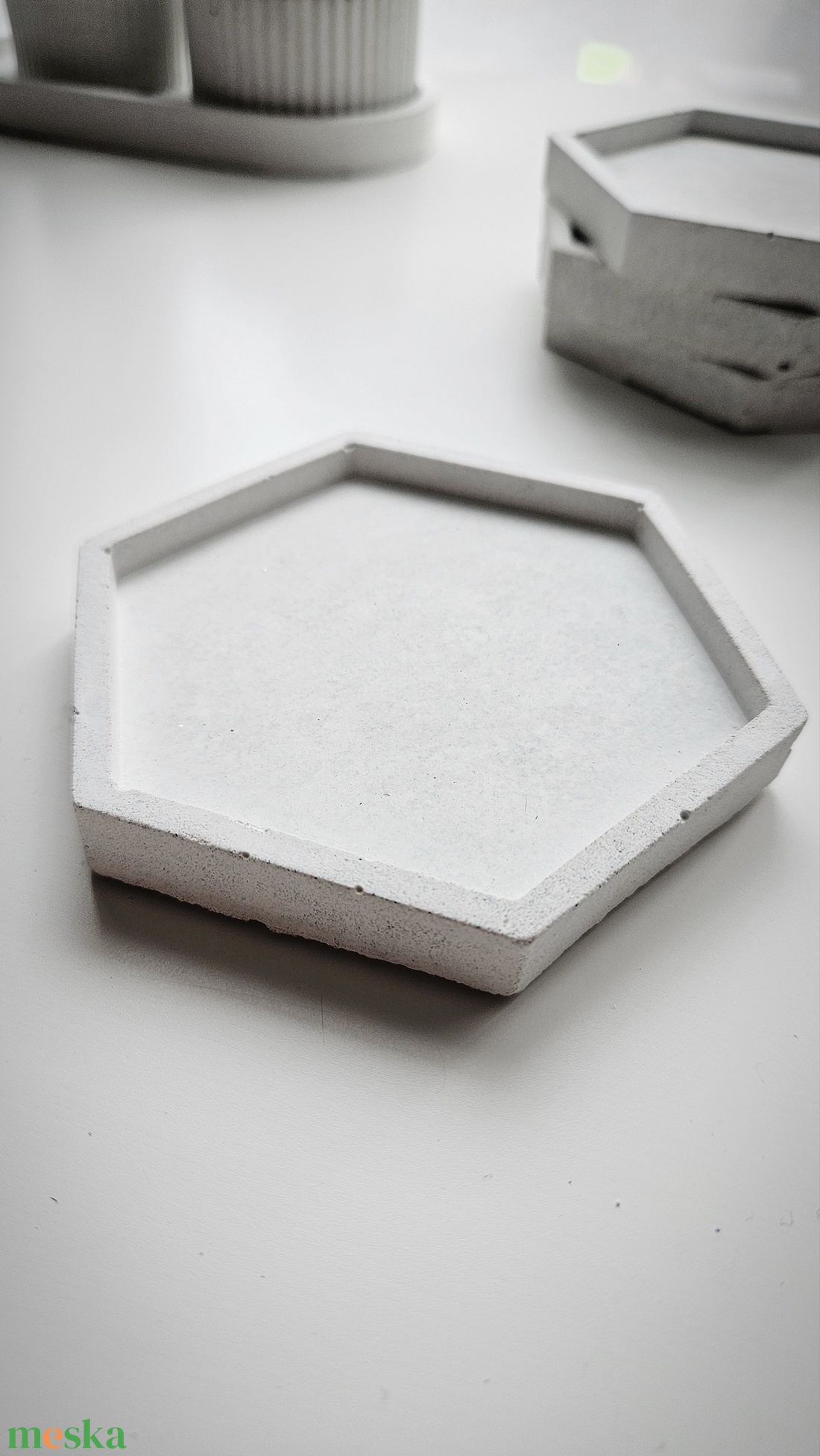 Beton hatszög tálca - otthon & életmód - konyhafelszerelés, tálalás - tálalás - tálca - Meska.hu Beton hatszög tálca - otthon & életmód - konyhafelszerelés, tálalás - tálalás - tálca - Meska.hu