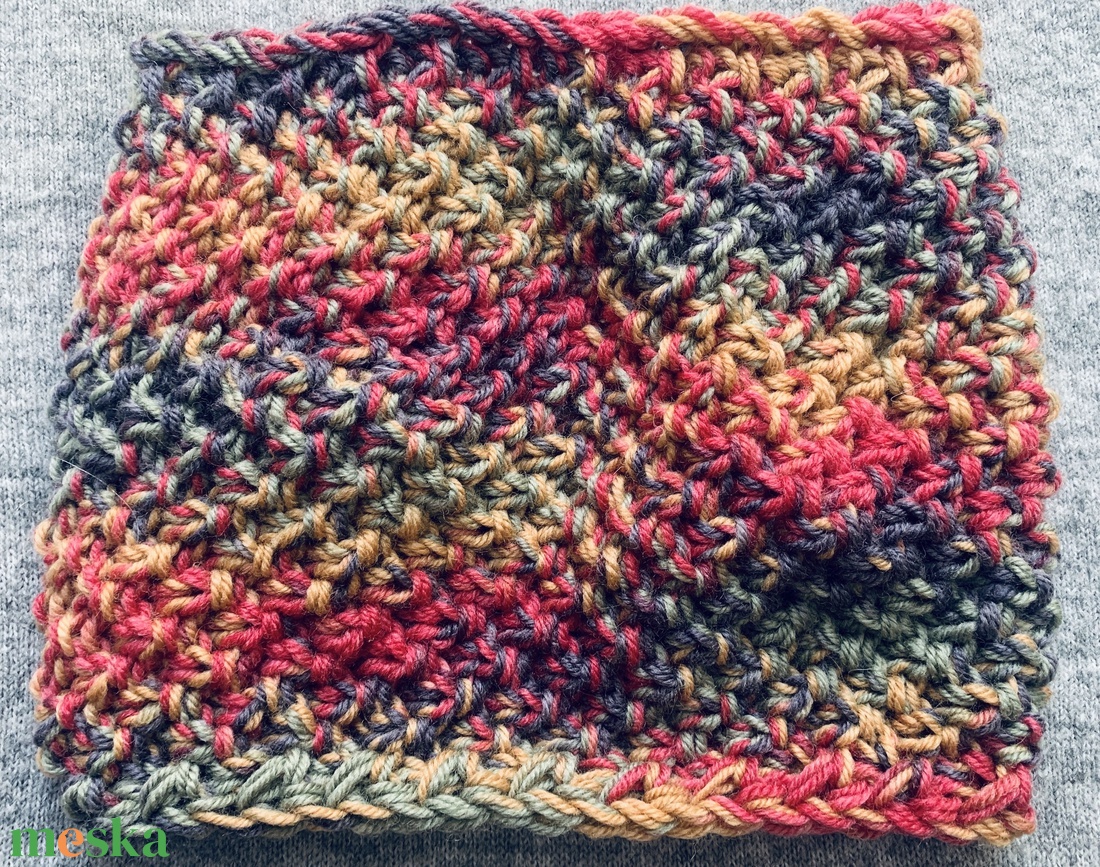 Sál Őszi erdő színeiben pompázó sárgás lilás rózsaszínes melírozású gyapjú kézi kötésű sál - ruha & divat - sál, sapka, kendő - sál - Meska.hu Sál Őszi erdő színeiben pompázó sárgás lilás rózsaszínes melírozású gyapjú kézi kötésű sál - ruha & divat - sál, sapka, kendő - sál - Meska.hu