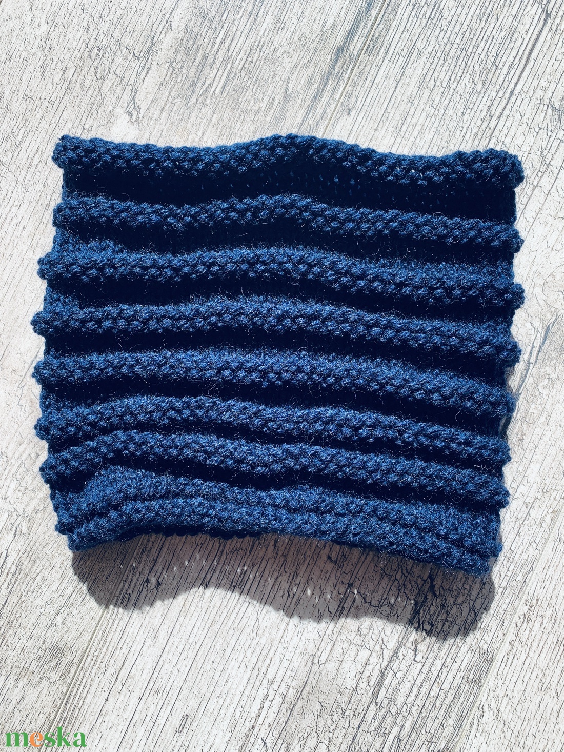 Férfi sötét kék gyapjú kézi kötésű körsál eladó - ruha & divat - sál, sapka, kendő - sál - Meska.hu