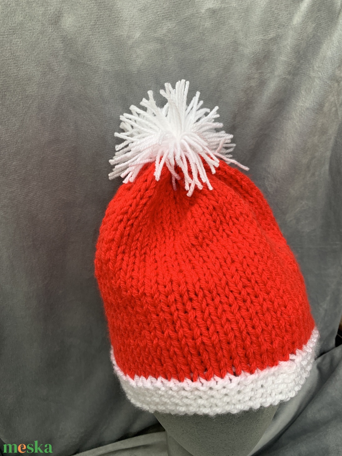 Sapka  piros kézi  készítésű gyerek  sapka  fehér  pompommal eladó  - ruha & divat - sál, sapka, kendő - kesztyű - Meska.hu Sapka  piros kézi  készítésű gyerek  sapka  fehér  pompommal eladó  - ruha & divat - sál, sapka, kendő - kesztyű - Meska.hu