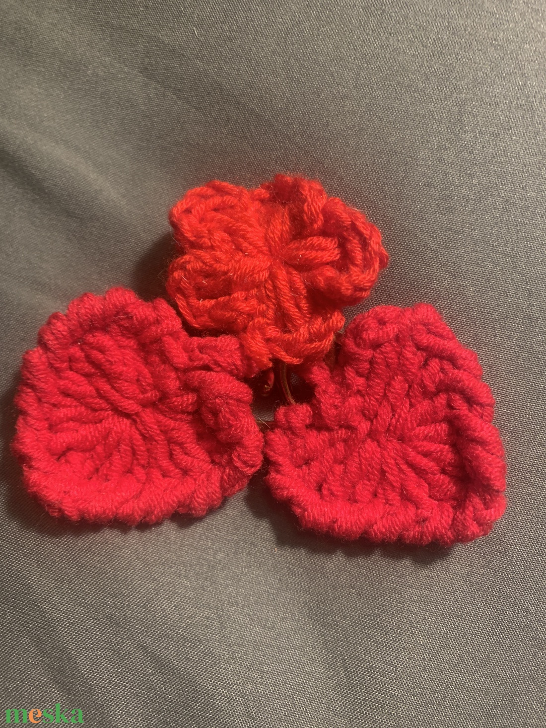 Virágok horgolt  piros  virágok és szivek eladók  3db/ csomag  - kellékek & szerszámok - dekorációs kellékek - Meska.hu