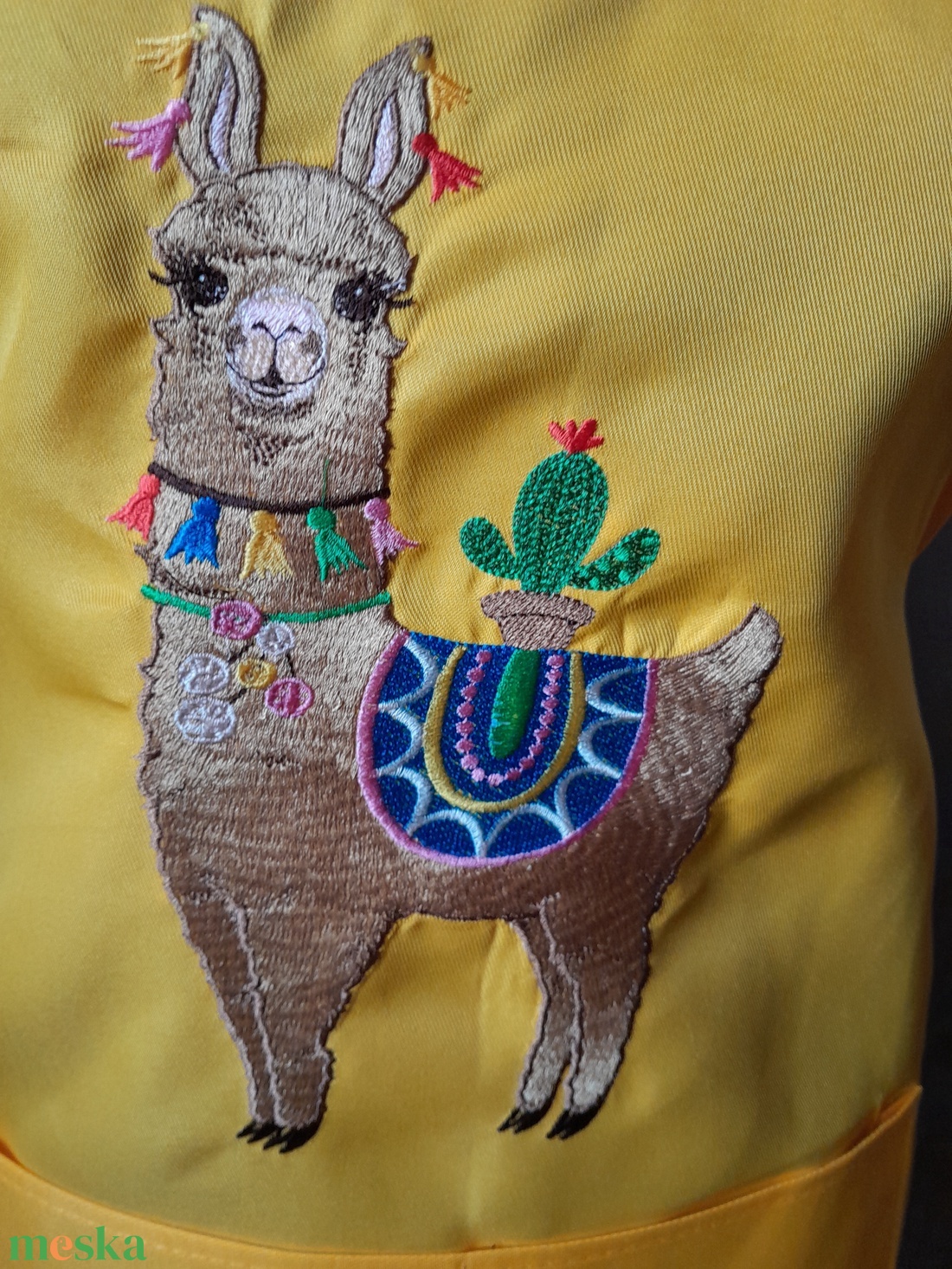Lámás kötény.  - otthon & életmód - konyhafelszerelés, tálalás - konyhai textil - kötény - Meska.hu Lámás kötény.  - otthon & életmód - konyhafelszerelés, tálalás - konyhai textil - kötény - Meska.hu