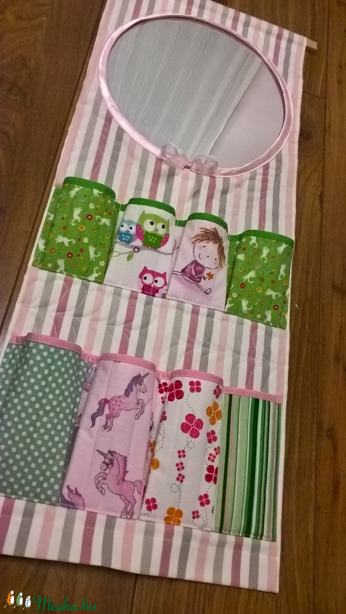 Tükröm, tükröm... (fésűtartó) -  - Meska.hu