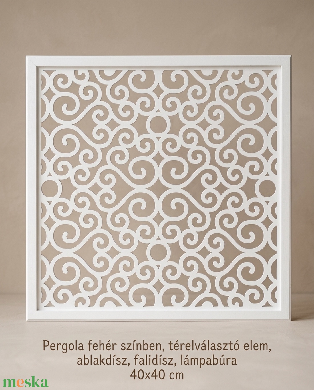Pergola fehér színben, térelválasztó elem, ablakdísz, falidísz, lámpabúra 40x40 cm - otthon & életmód - dekoráció - ajtó- és ablak dekoráció - ablakdísz - Meska.hu