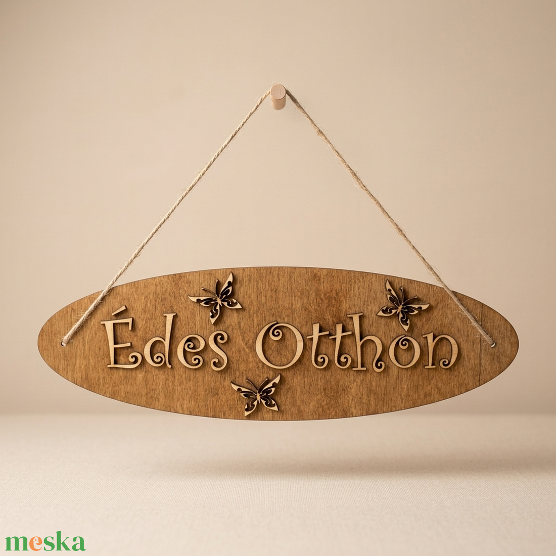 'Édes Otthon' feliratú tábla ajtódísz dekoráció lepkékkel - otthon & életmód - dekoráció - ajtó- és ablak dekoráció - ajtódísz & kopogtató - Meska.hu