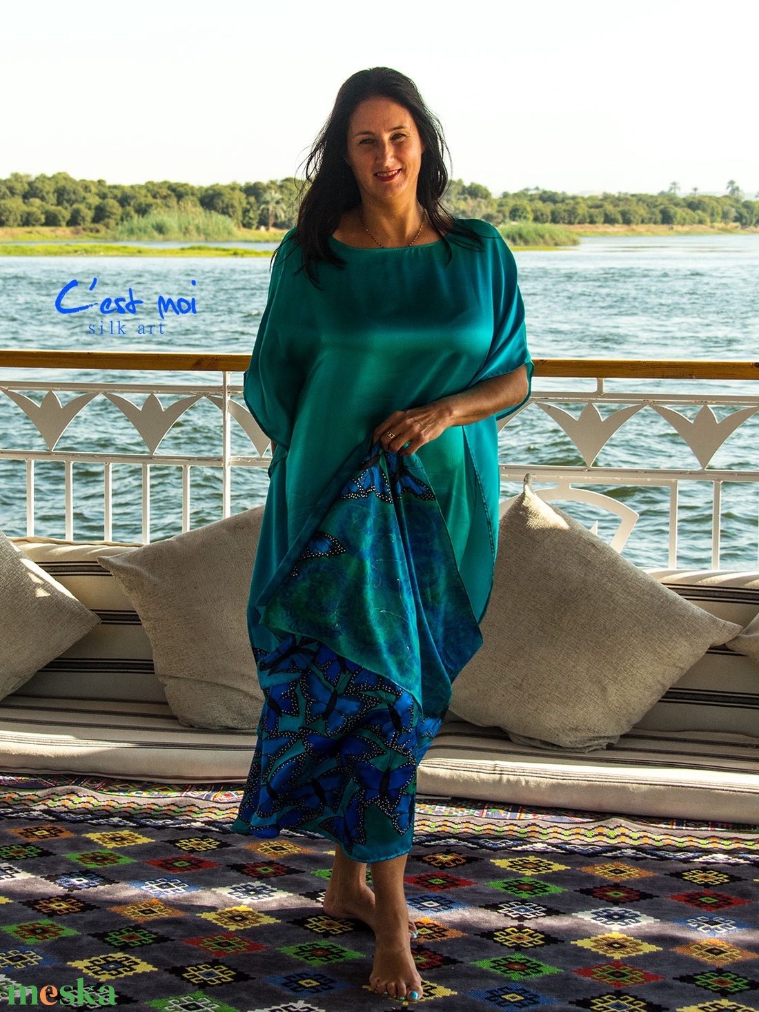 SELYEM SZATÉN türkiz ruha kék pillangókkal  - ruha & divat - női ruha - alkalmi ruha & estélyi ruha - Meska.hu