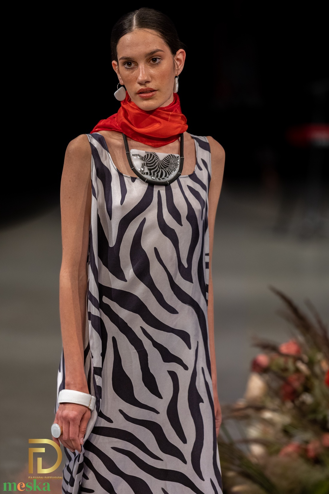 zebra mintás valódi hernyóselyem ruha - ruha & divat - női ruha - alkalmi ruha & estélyi ruha - Meska.hu