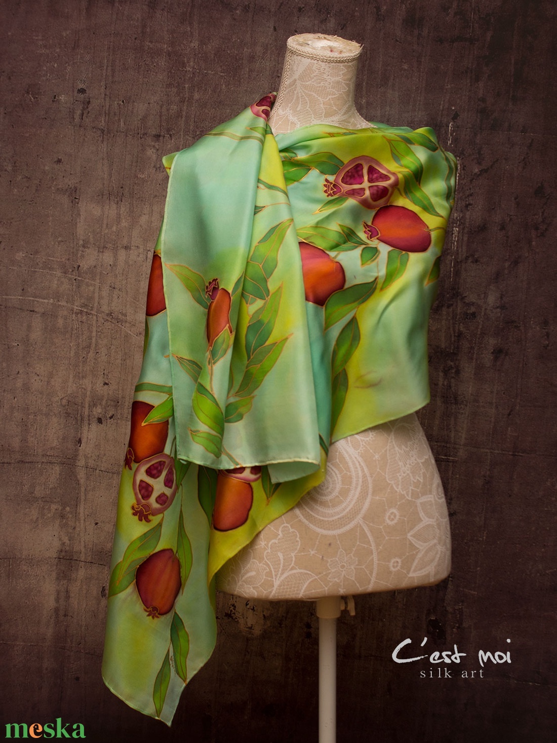 Zöld gránátalmás  selyem sál - ruha & divat - sál, sapka, kendő - sál - Meska.hu