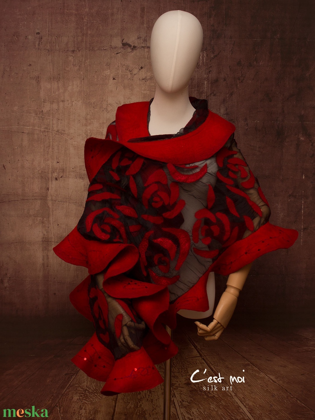 Piros  selyemre muszlinra nemezelt gyapjú stóla ,különleges  alkalomra - ruha & divat - sál, sapka, kendő - sál - Meska.hu