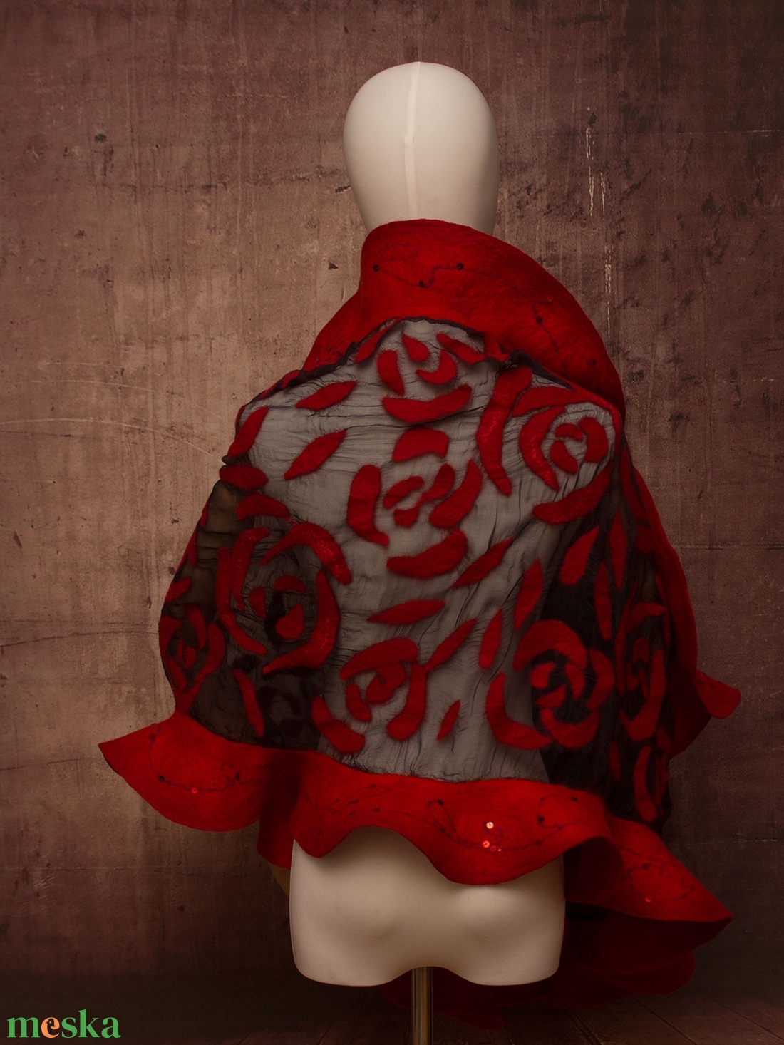 Piros  selyemre muszlinra nemezelt gyapjú stóla ,különleges  alkalomra - ruha & divat - sál, sapka, kendő - sál - Meska.hu