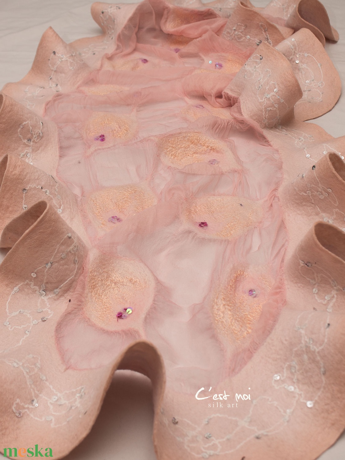 Rózsaszín selyemre muszlinra nemezelt gyapjú stóla ,különleges  alkalomra - ruha & divat - sál, sapka, kendő - sál - Meska.hu