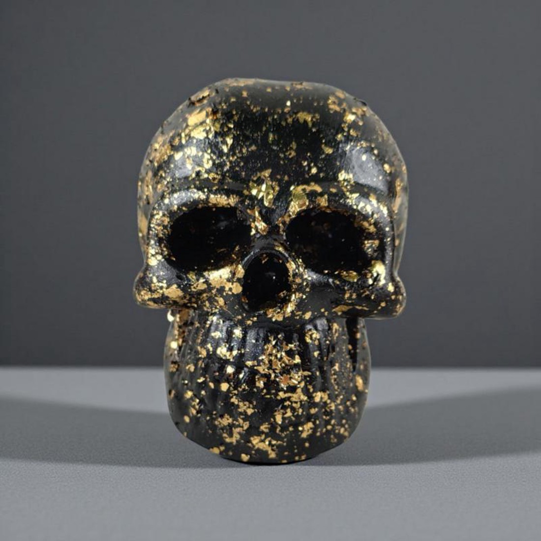 Nagy koponya - fekete-arany fóliapelyhes - otthon & életmód - dekoráció - halloween - halloweeni dekoráció - Meska.hu