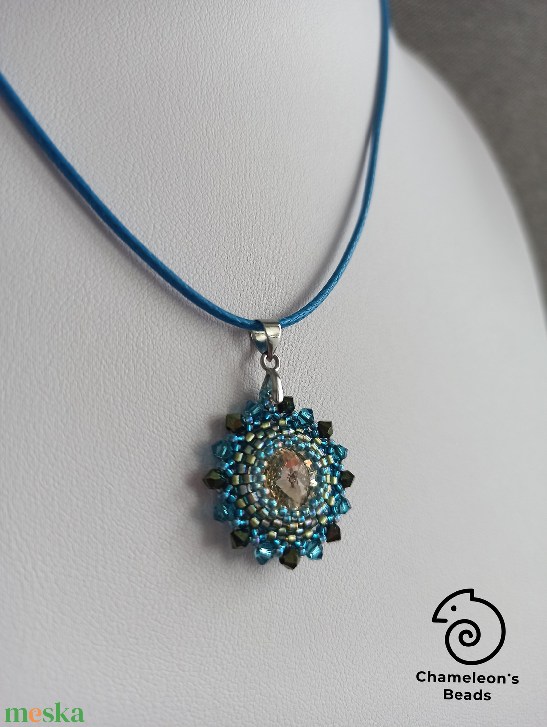 Sky blue and Green Mandala fülbevaló és nyaklánc - ékszer - ékszerszett - Meska.hu Sky blue and Green Mandala fülbevaló és nyaklánc - ékszer - ékszerszett - Meska.hu