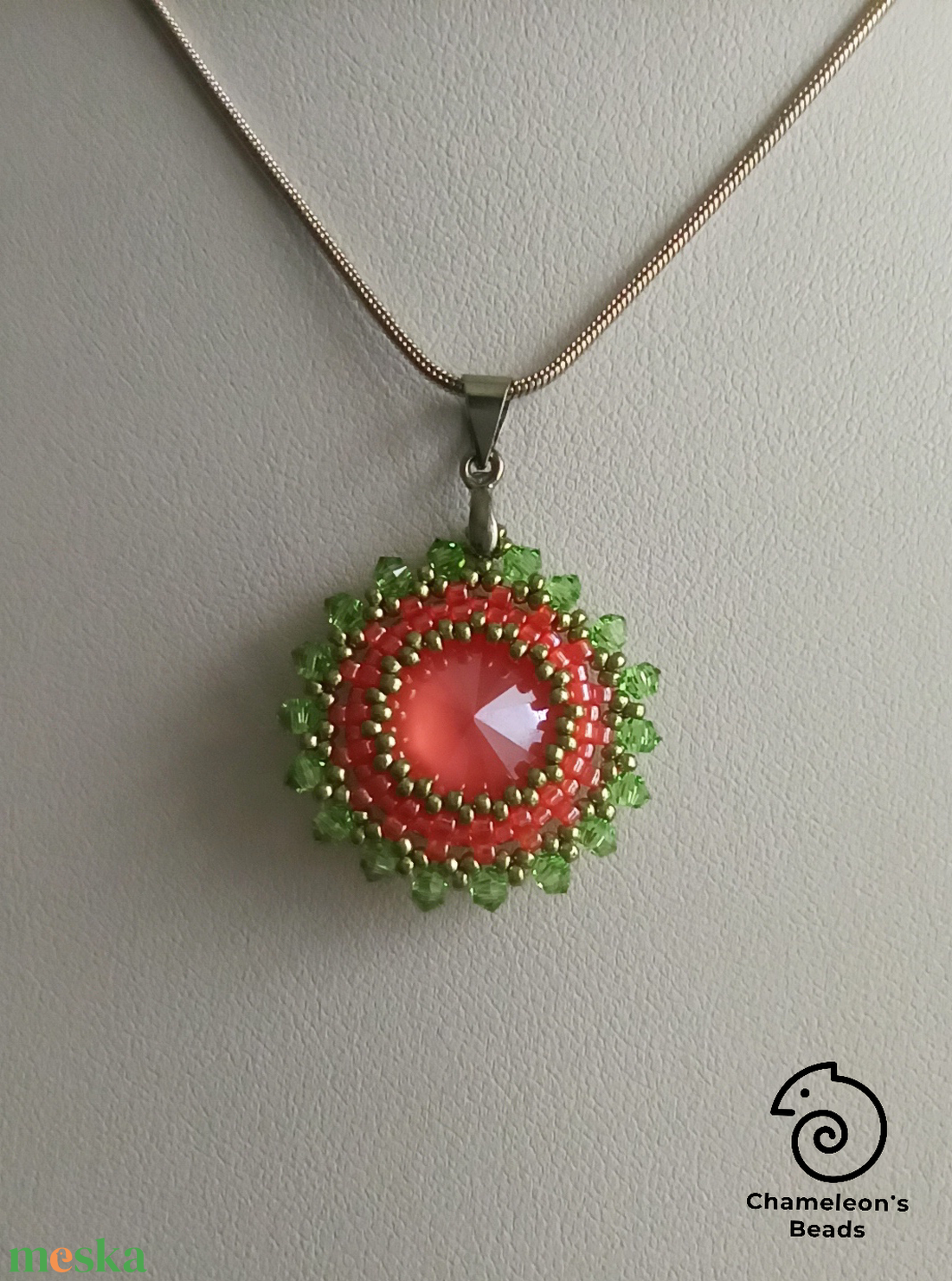 Coral and Light Green Mandala fülbevaló és nyaklánc - ékszer - ékszerszett - Meska.hu Coral and Light Green Mandala fülbevaló és nyaklánc - ékszer - ékszerszett - Meska.hu