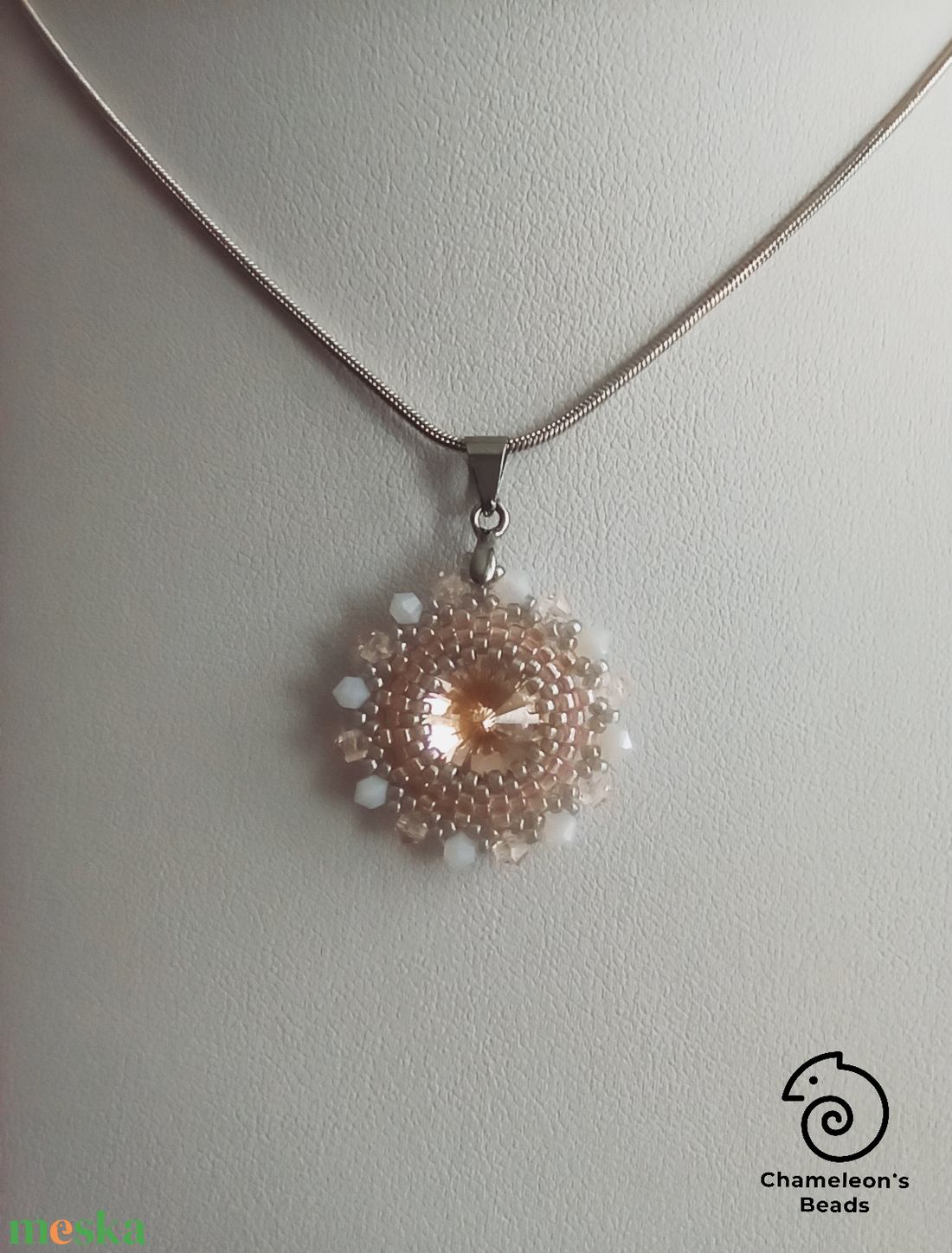 Vintage Rose and Alabaster Mandala fülbevaló és nyaklánc - ékszer - ékszerszett - Meska.hu Vintage Rose and Alabaster Mandala fülbevaló és nyaklánc - ékszer - ékszerszett - Meska.hu