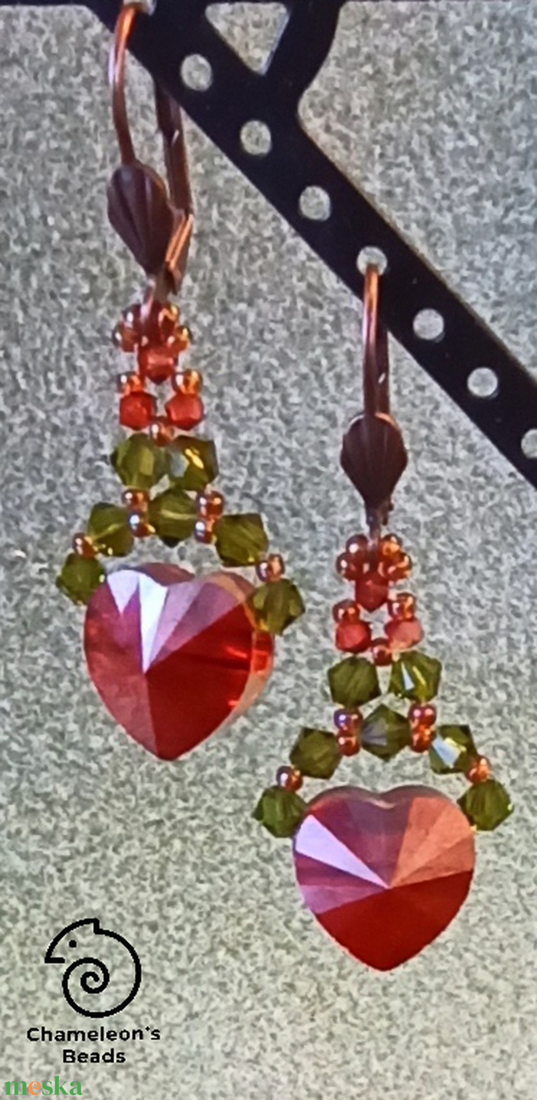 Swarovski Red Magma Heart and Olive Swarovski vörös kristály szív oliva zölddel gyöngyfűzött fülbevaló - ékszer - fülbevaló - lógó fülbevaló - Meska.hu Swarovski Red Magma Heart and Olive Swarovski vörös kristály szív oliva zölddel gyöngyfűzött fülbevaló - ékszer - fülbevaló - lógó fülbevaló - Meska.hu