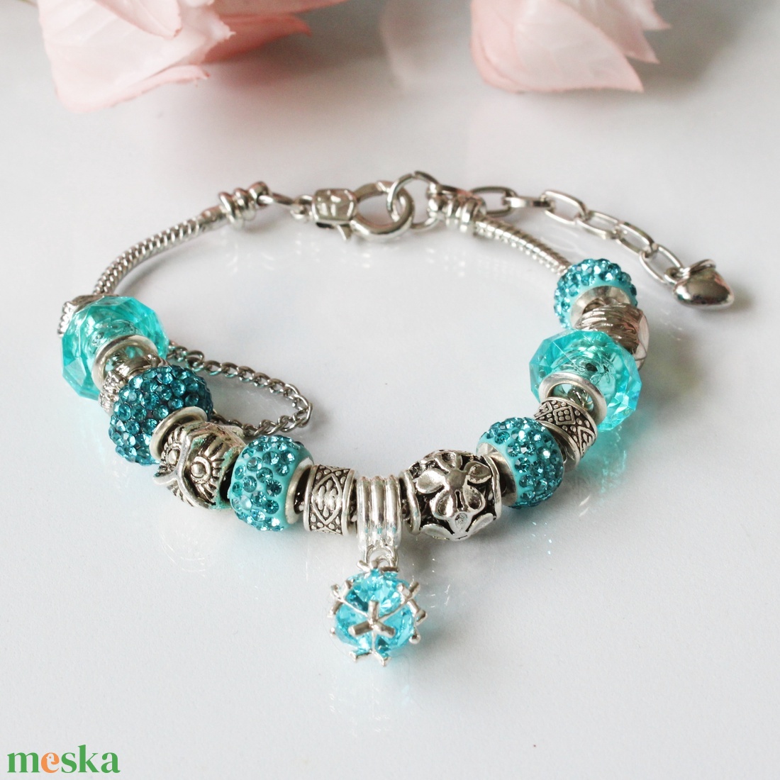 Világoskék pandora stílusú karkötő - ékszer - karkötő - charm karkötő - Meska.hu Világoskék pandora stílusú karkötő - ékszer - karkötő - charm karkötő - Meska.hu