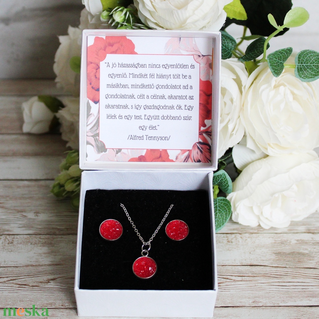 Menyecske ékszer szett  - ékszer - ékszerszett - Meska.hu