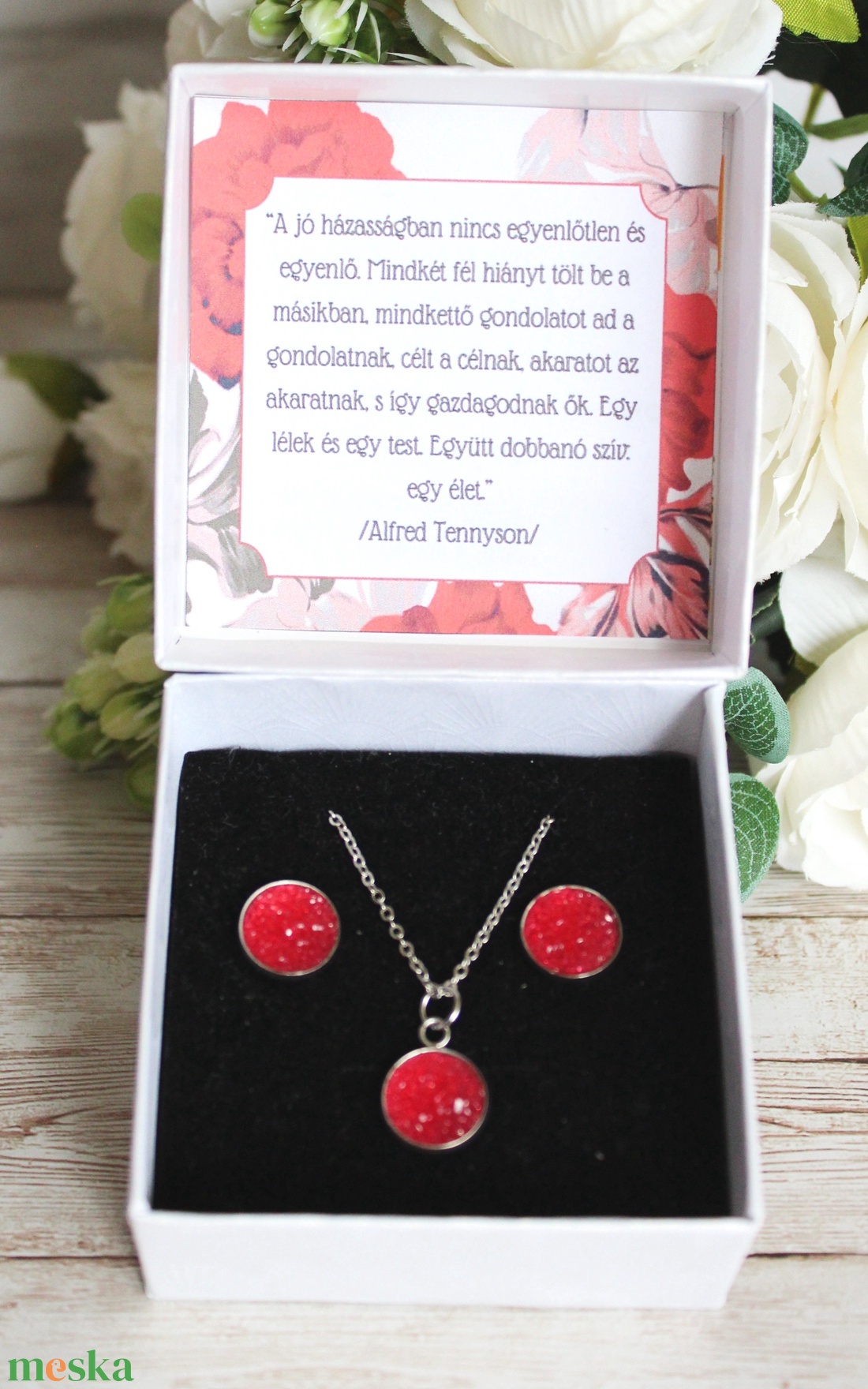 Menyecske ékszer szett  - ékszer - ékszerszett - Meska.hu