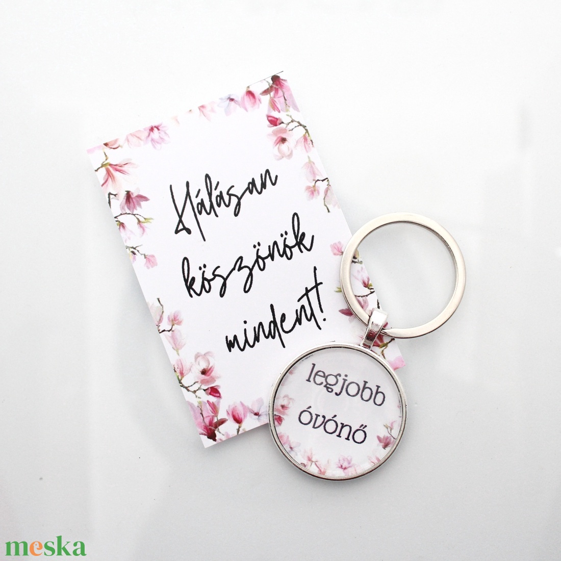 Legjobb óvónő magnólia virágos ezüst színű kulcstartó - táska & tok - kulcstartó & táskadísz - kulcstartó - Meska.hu