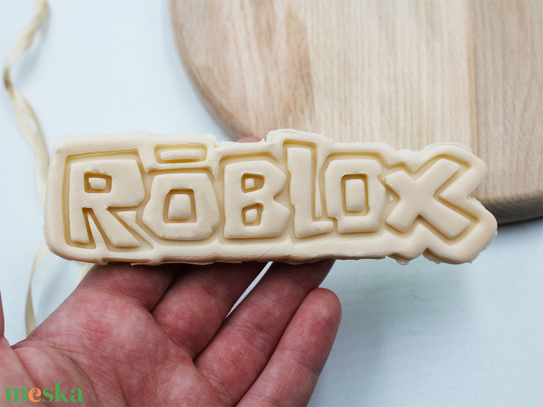 Roblox Felirat Logó Sütikiszúró Gamer Sütemény Nyomó Süti Forma Játékosoknak Mobil Játék - otthon & életmód - konyhafelszerelés, tálalás - sütés, főzés - sütikiszúró - Meska.hu Roblox Felirat Logó Sütikiszúró Gamer Sütemény Nyomó Süti Forma Játékosoknak Mobil Játék - otthon & életmód - konyhafelszerelés, tálalás - sütés, főzés - sütikiszúró - Meska.hu