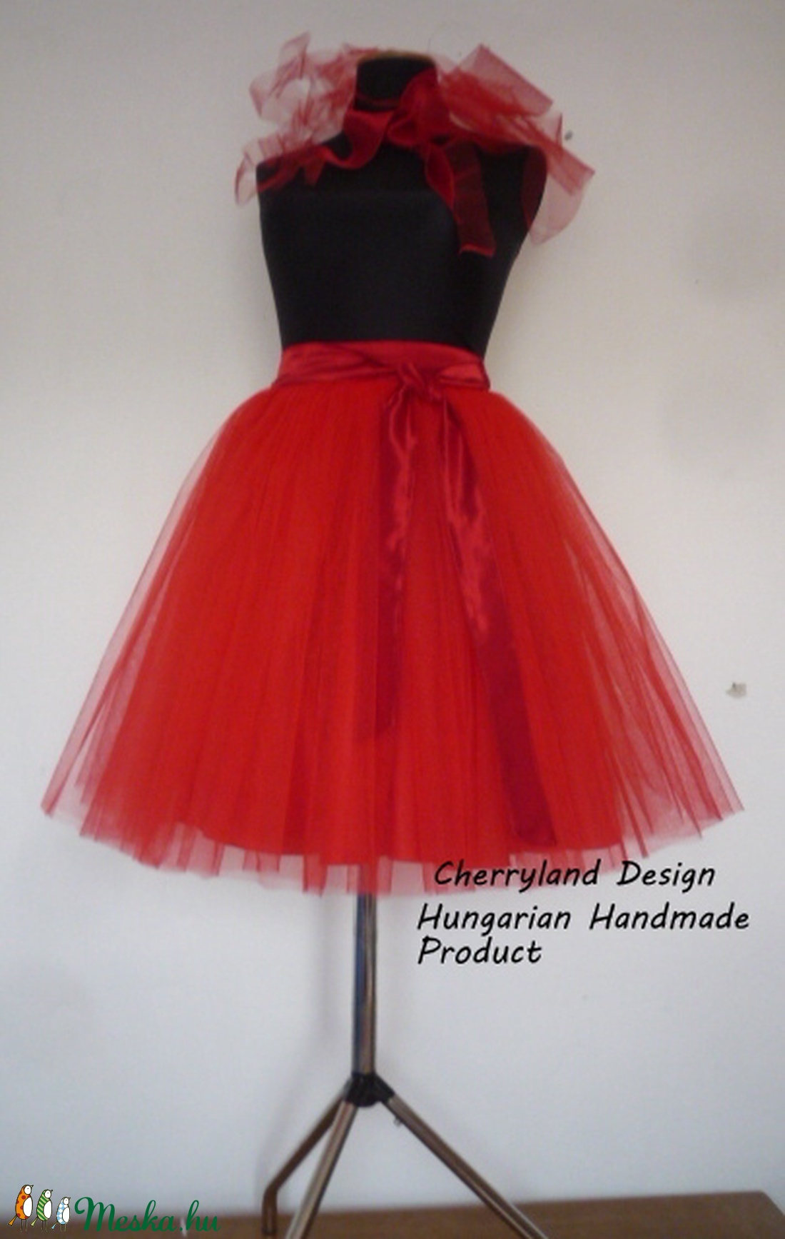 Cherryland Design Mennyecske Piros Tüll Szoknya/ Red Tulle skirt - ruha & divat - női ruha - szoknya - Meska.hu Cherryland Design Mennyecske Piros Tüll Szoknya/ Red Tulle skirt - ruha & divat - női ruha - szoknya - Meska.hu