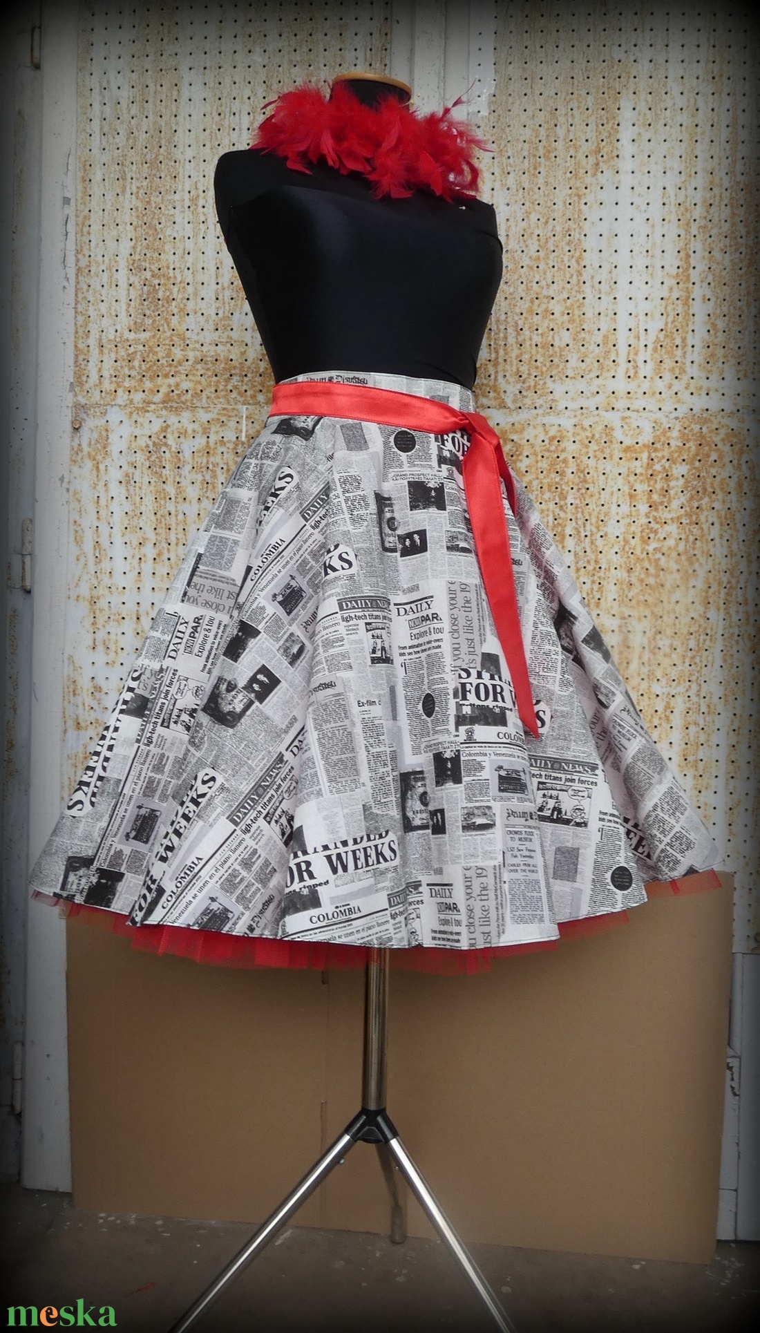 Cherryland Design Újságmintás rockabilly stílusú szoknya - ruha & divat - női ruha - szoknya - Meska.hu Cherryland Design Újságmintás rockabilly stílusú szoknya - ruha & divat - női ruha - szoknya - Meska.hu