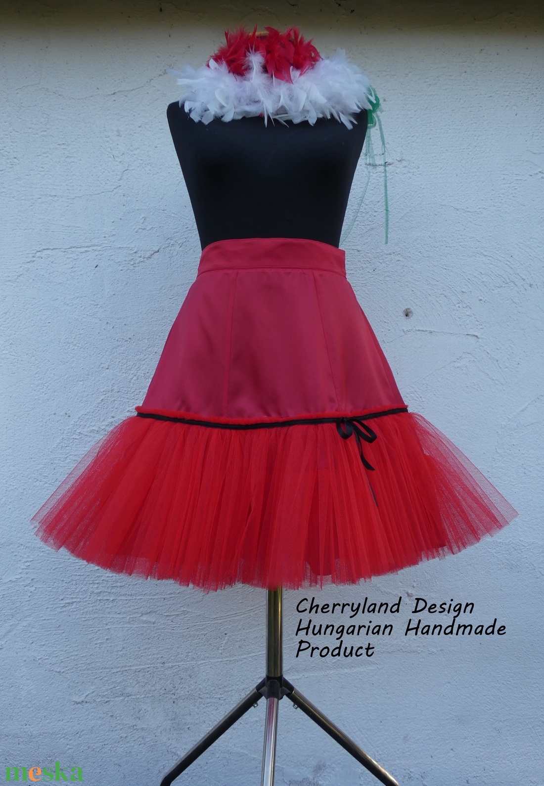 Cherryland Design Fehér Cseresznyés szoknya . - ruha & divat - női ruha - szoknya - Meska.hu