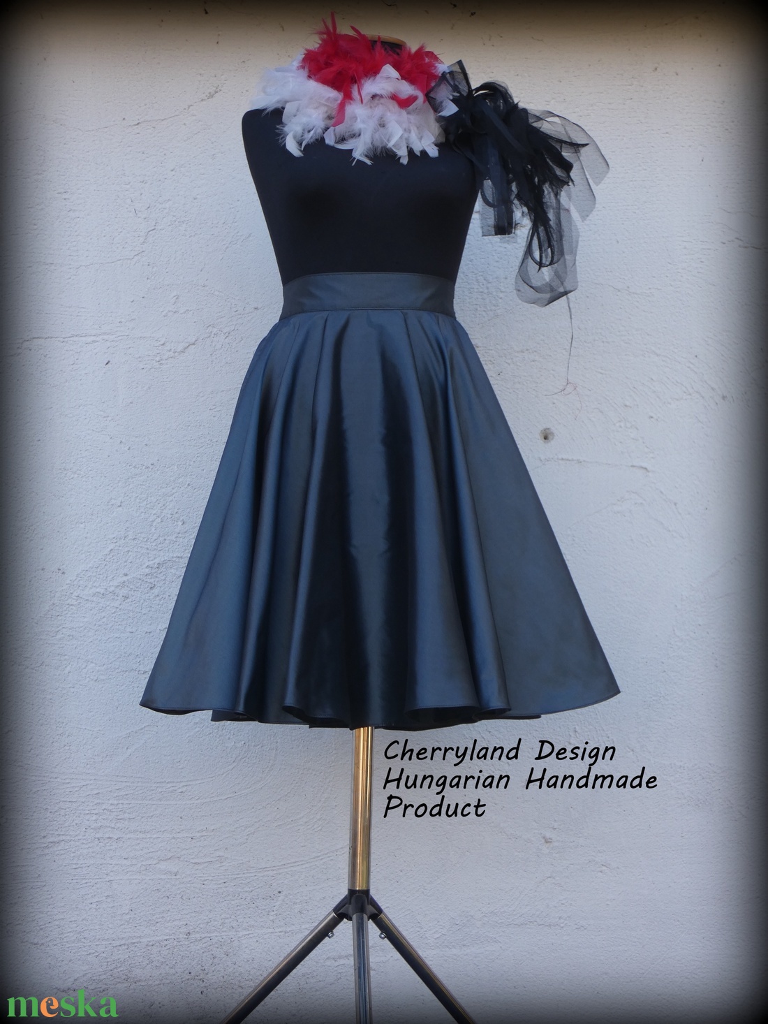 Cherryland Design Szürke Taft szoknya. - ruha & divat - női ruha - szoknya - Meska.hu Cherryland Design Szürke Taft szoknya. - ruha & divat - női ruha - szoknya - Meska.hu