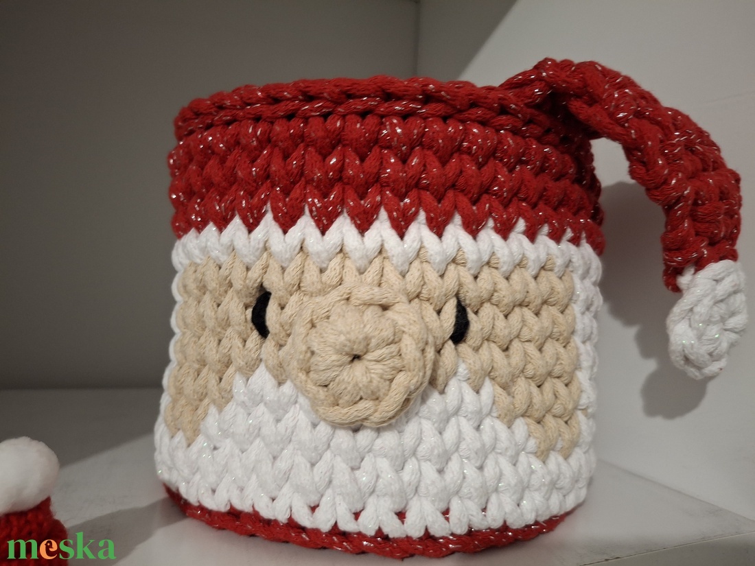 Horgolt Mikulás tároló - karácsony - mikulás - mikulás ajándékok - Meska.hu