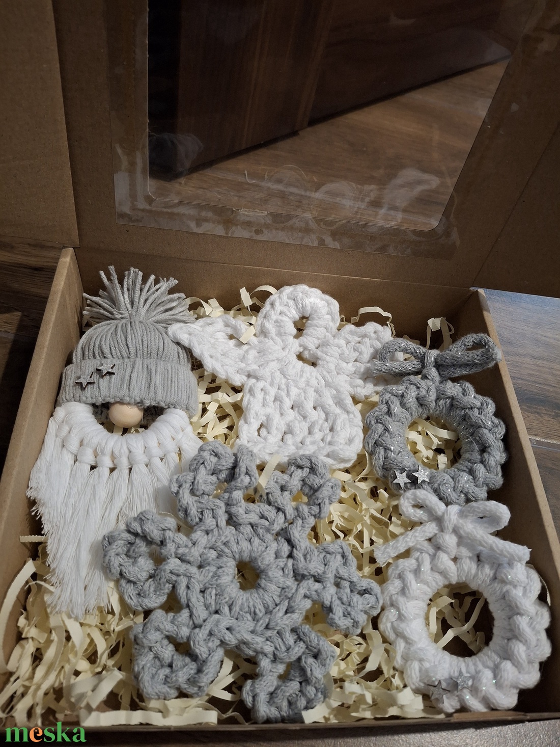 Horgolt karácsonyi dísz szett - karácsony - karácsonyi lakásdekoráció - karácsonyfadíszek - Meska.hu