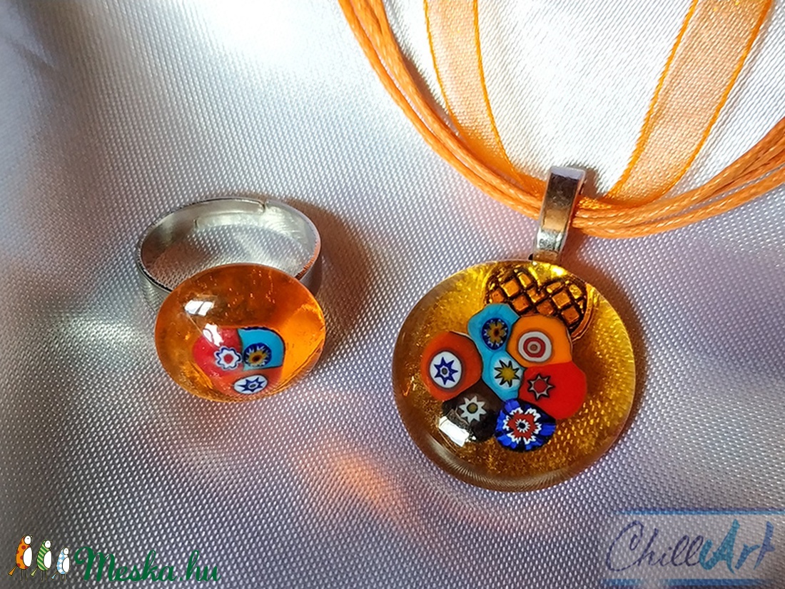 Gyöngyök a mézben! - muránói gyöngyös ékszerszett- Millefiori medál és állítható gyűrű - ékszer - ékszerszett - Meska.hu