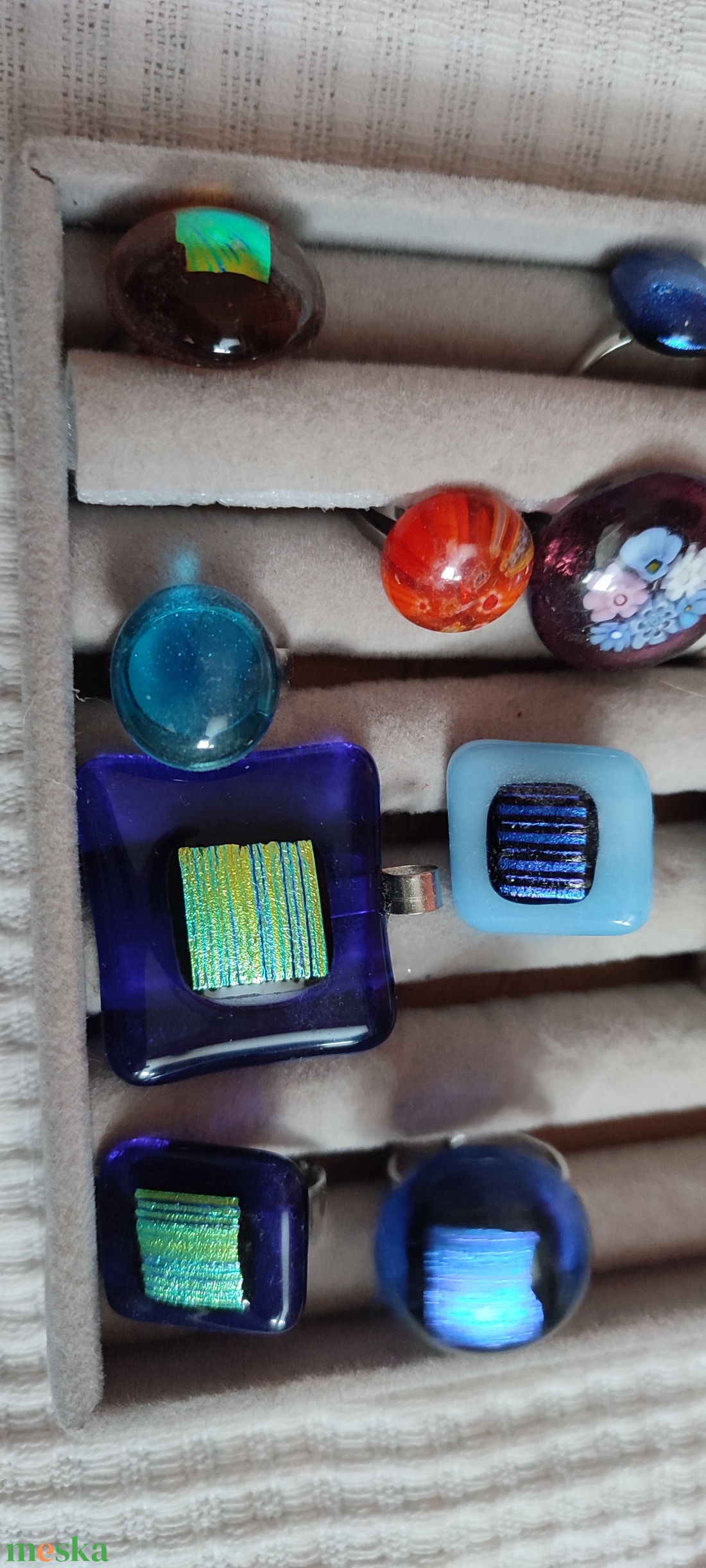 Királykék szett - átlátszó ékszerüveg medál és lógós fülbevaló - ékszer - ékszerszett - Meska.hu