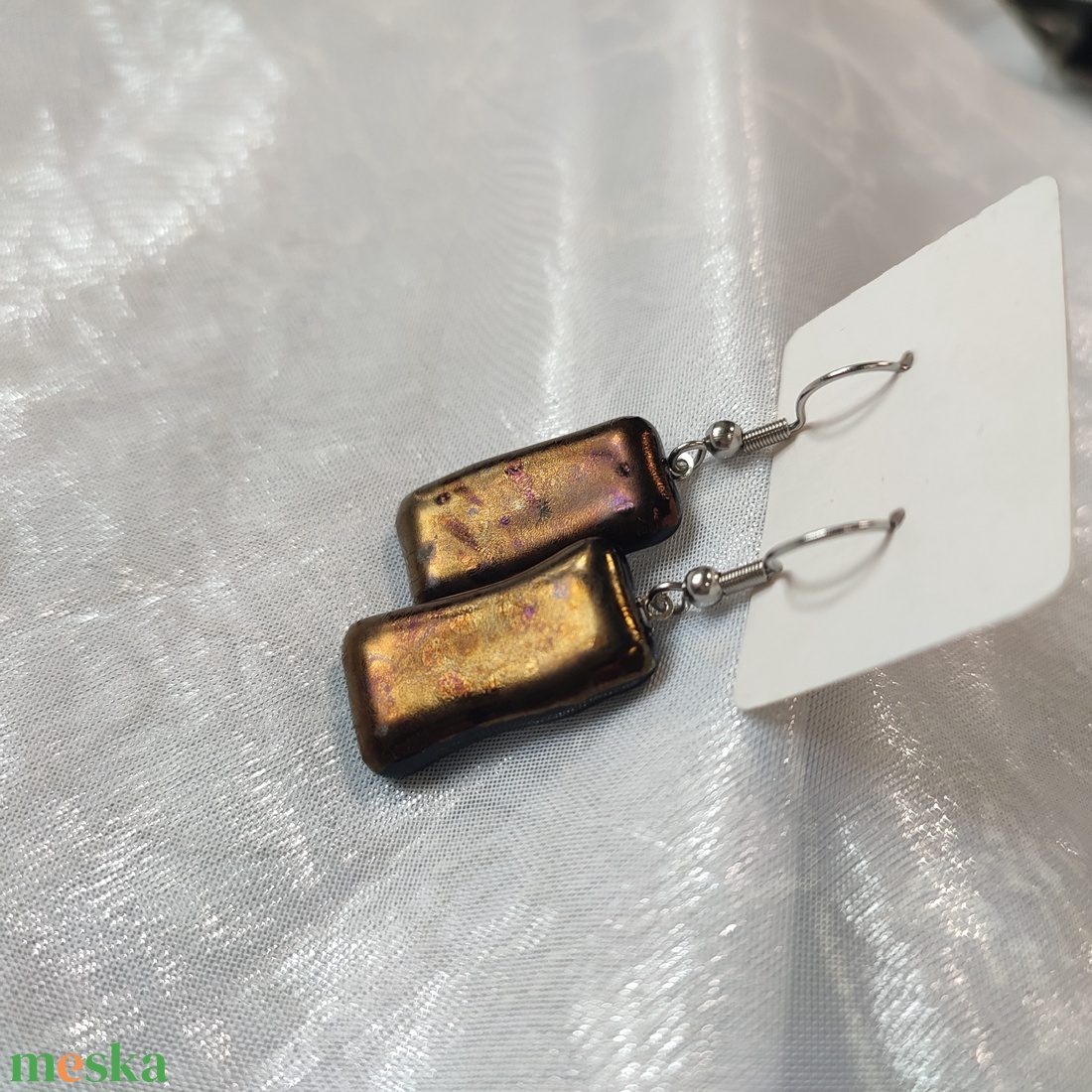 Barna-bronz csillogós antiallergén üvegékszer lógós fülbevaló - ékszer - fülbevaló - lógó fülbevaló - Meska.hu