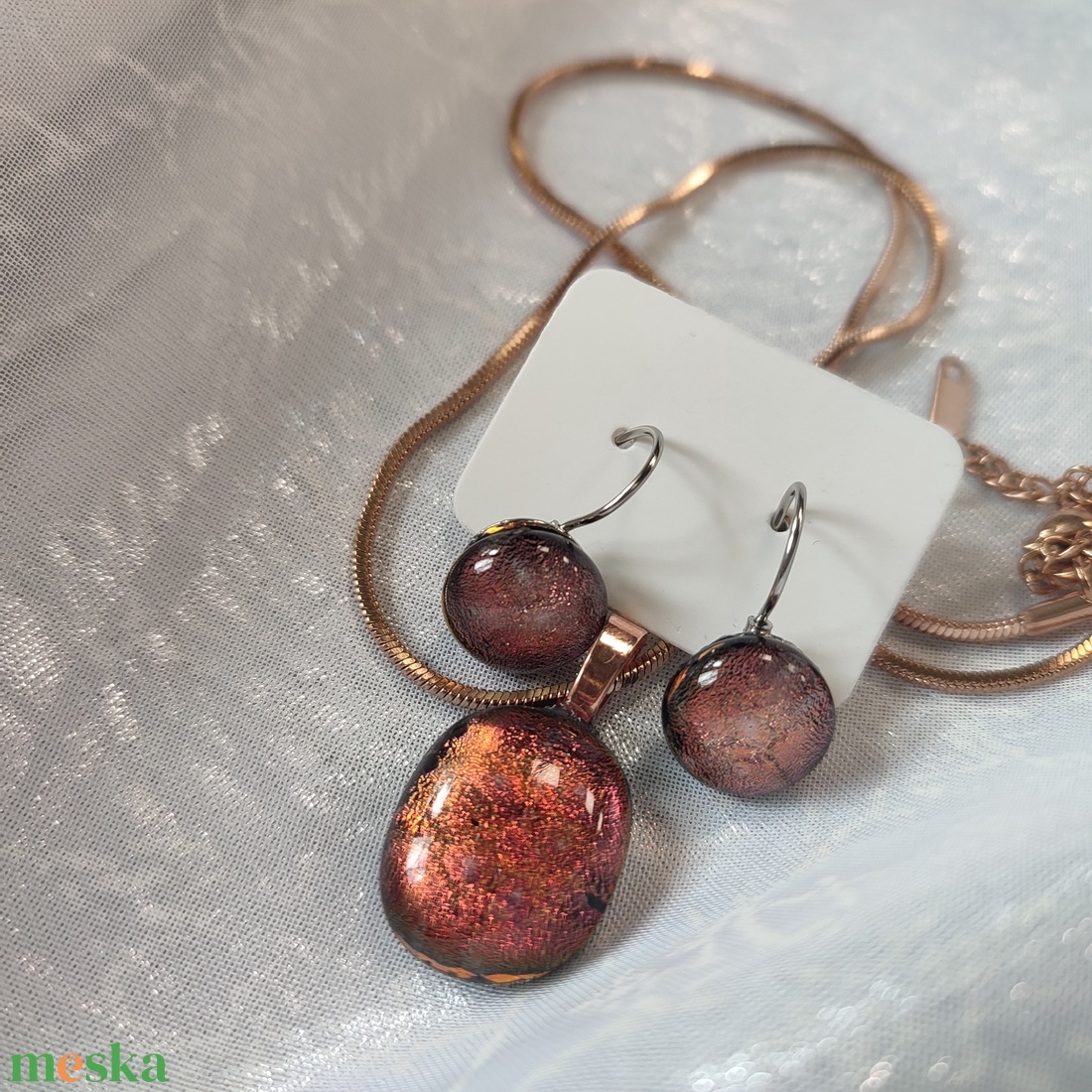 Csillogó fémes narancs dichroic antiallergén üvegékszer csatos füli és medál  - ékszer - ékszerszett - Meska.hu