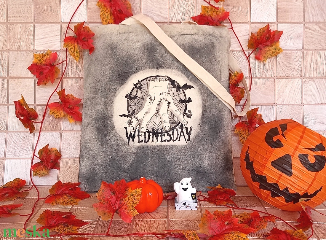Kézzel festett vászontáska - Wednesday Izé - otthon & életmód - dekoráció - halloween - halloweeni jelmez és kiegészítők - Meska.hu Kézzel festett vászontáska - Wednesday Izé - otthon & életmód - dekoráció - halloween - halloweeni jelmez és kiegészítők - Meska.hu