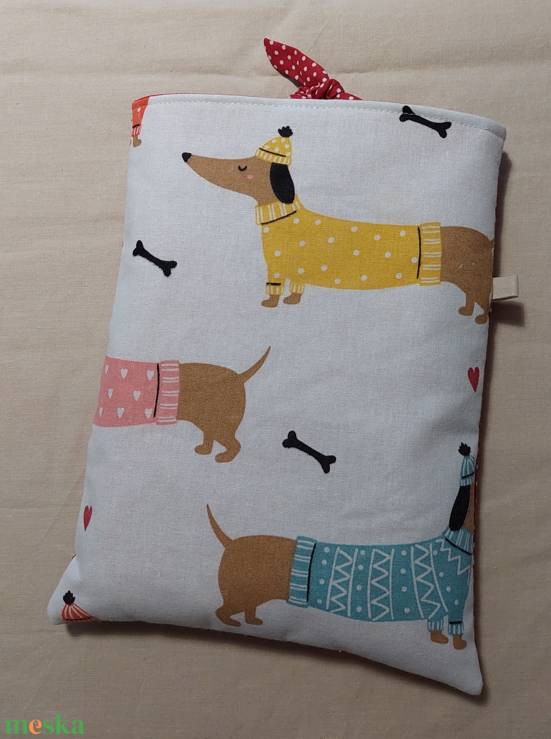 Kutyás, tacskós patchwork neszesszer és könyvtok  - táska & tok - neszesszer - Meska.hu