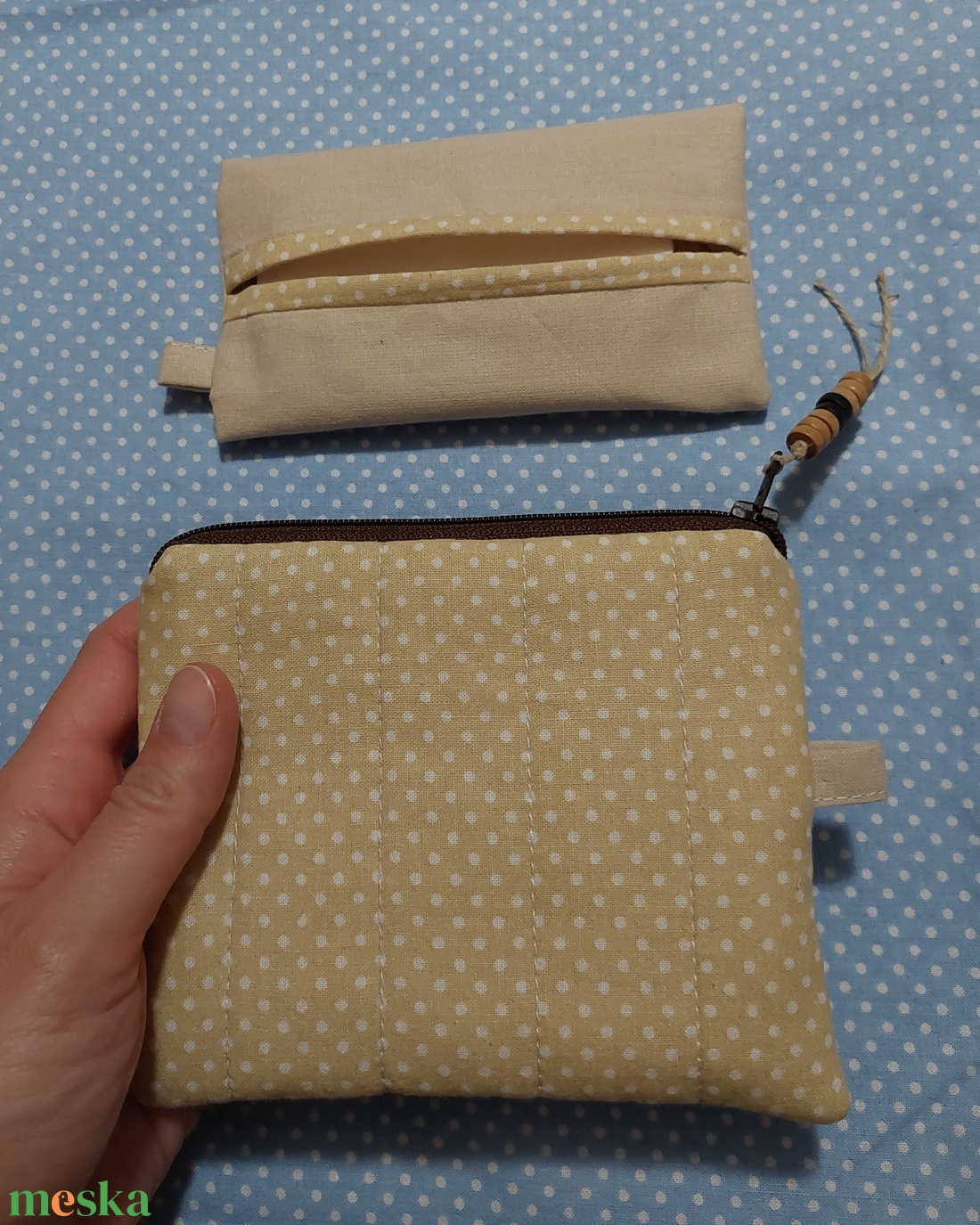 Húsvéti nyuszis steppelt neszesszer, zsebkendőtartó szett - táska & tok - neszesszer - Meska.hu