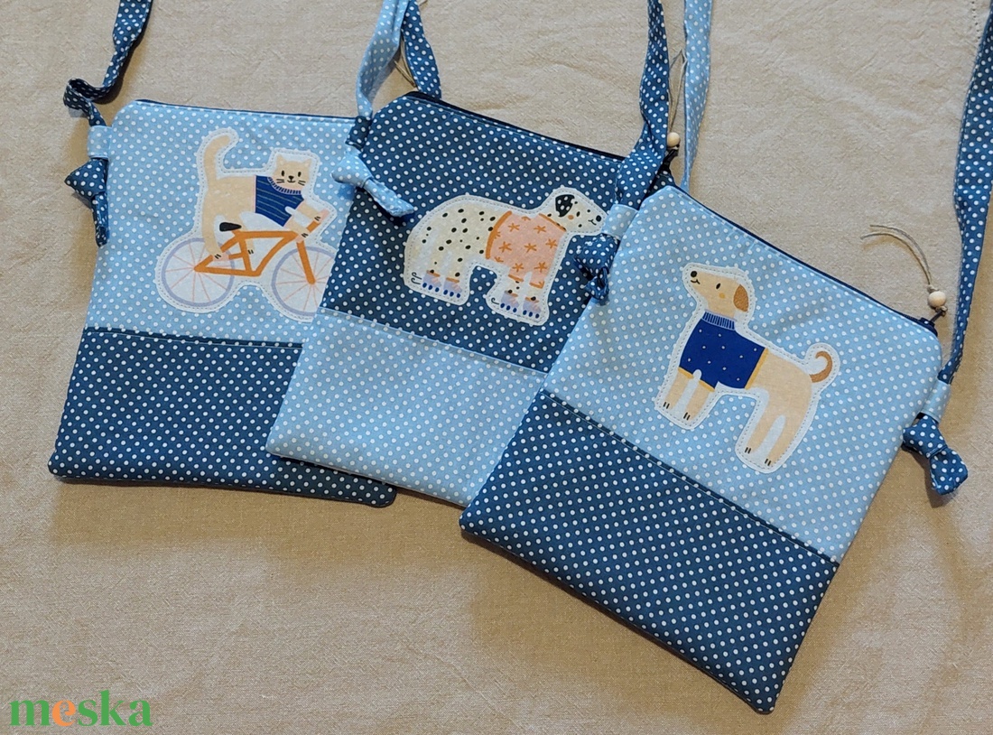 Kutyusos patchwork gyerek táska, oldaltáska, tarisznya - táska & tok - kézitáska & válltáska - válltáska - Meska.hu
