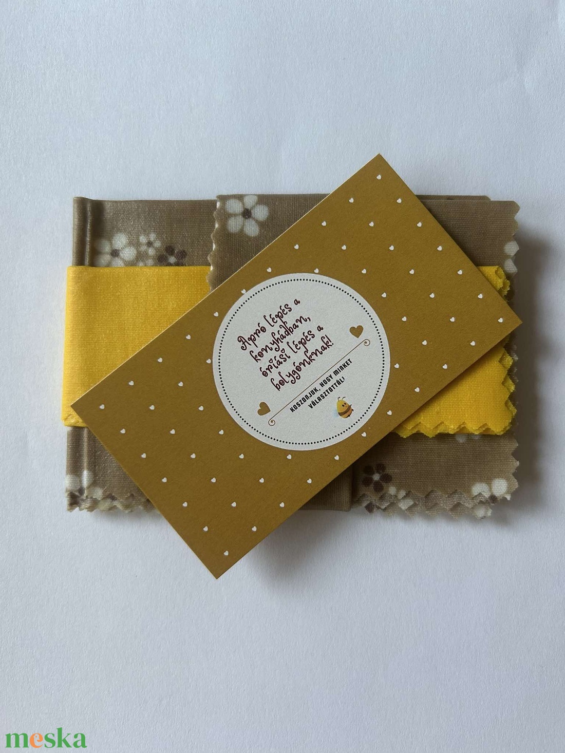 Réti fény Méhviasz kendő - otthon & életmód - konyhafelszerelés, tálalás - konyhai textil - szalvéta - Meska.hu Réti fény Méhviasz kendő - otthon & életmód - konyhafelszerelés, tálalás - konyhai textil - szalvéta - Meska.hu