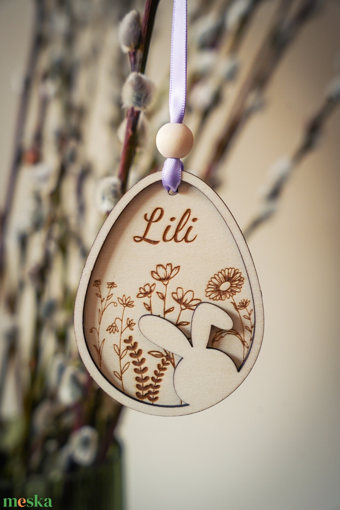 Egyedi névre szóló, feliratozott, lézergravírozott fa húsvéti nyuszis dísz, tavaszi dekoráció - otthon & életmód - dekoráció - fali és függő dekoráció - függődísz - Meska.hu