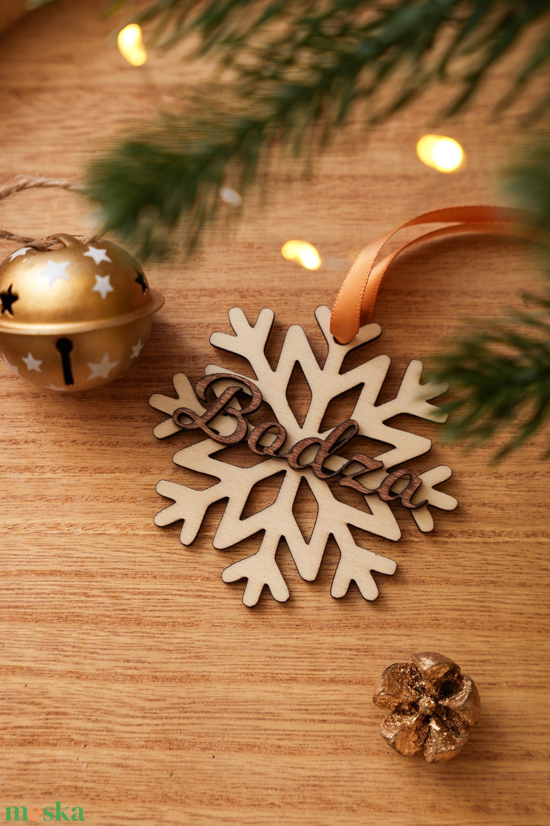 Egyedi névvel feliratozható/gravírozható, személyre szabható karácsonyfadísz, hópehely - karácsony - karácsonyi lakásdekoráció - karácsonyfadíszek - Meska.hu