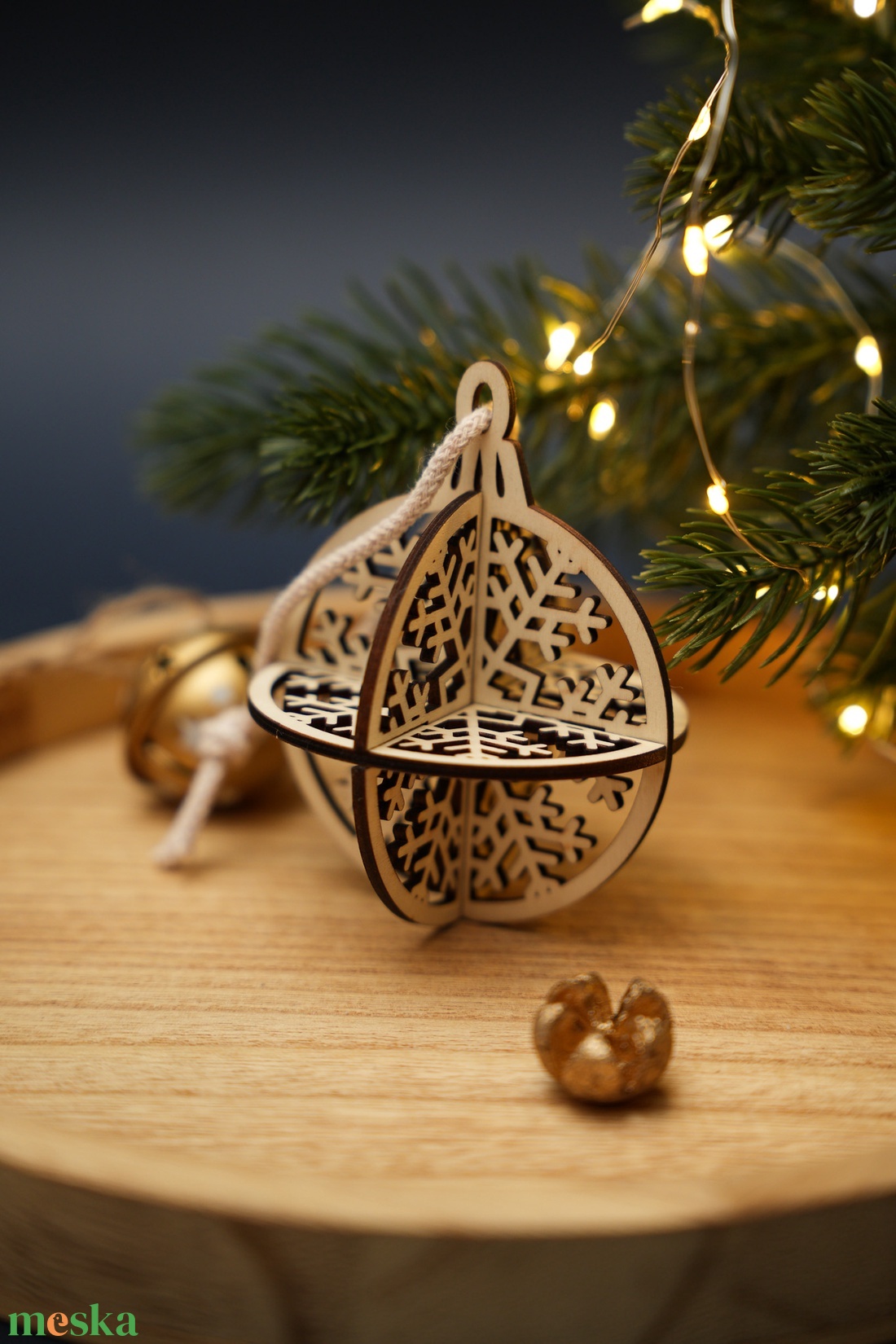 Lézervágott 3D-s egyedi, különleges karácsonyfadísz - gömb (hópehely) - karácsony - karácsonyi lakásdekoráció - karácsonyfadíszek - Meska.hu