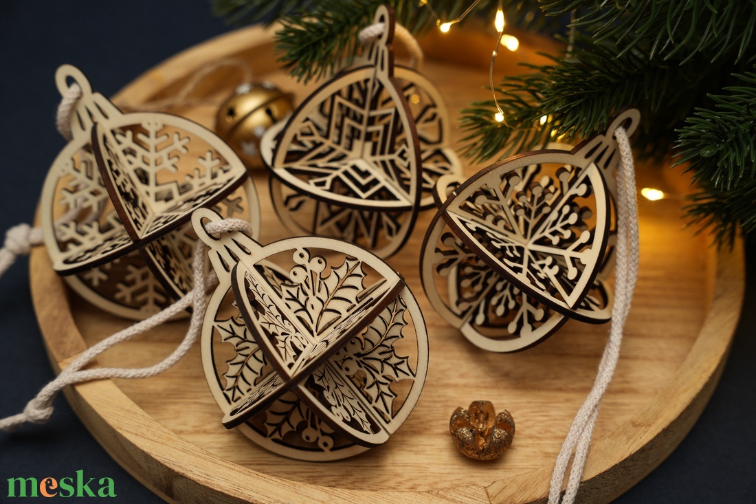 4 db- os lézervágott 3D-s egyedi, különleges karácsonyfadísz - gömb - karácsony - karácsonyi lakásdekoráció - karácsonyfadíszek - Meska.hu