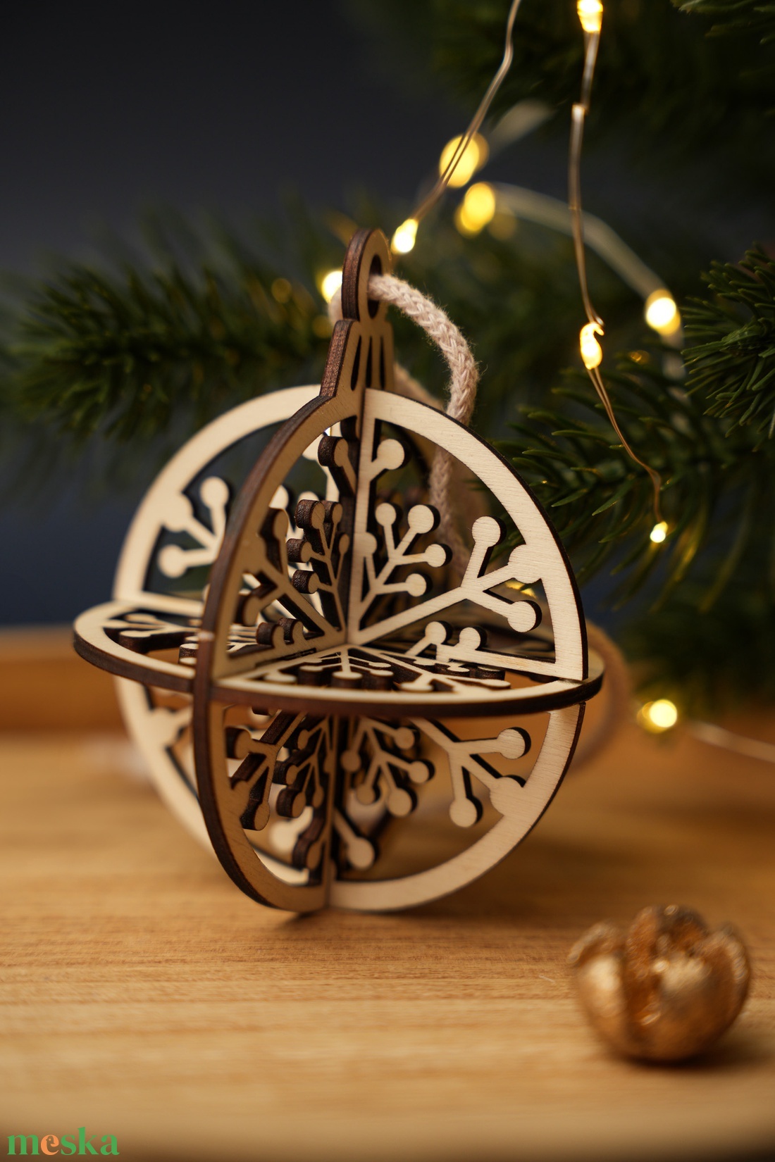4 db- os lézervágott 3D-s egyedi, különleges karácsonyfadísz - gömb - karácsony - karácsonyi lakásdekoráció - karácsonyfadíszek - Meska.hu