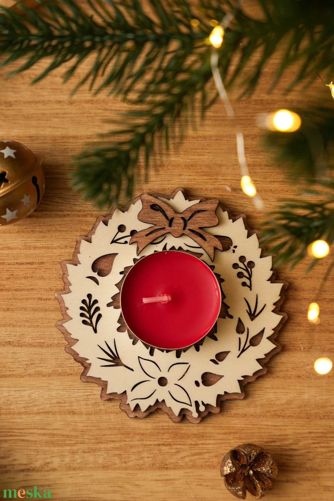 Karácsonyi koszorú mintás mécses tartó ajándék teamécsessel (limitált darabszámban mézeskalácsos illattal)  - karácsony - karácsonyi lakásdekoráció - karácsonyi illatgyertya, mécses - Meska.hu