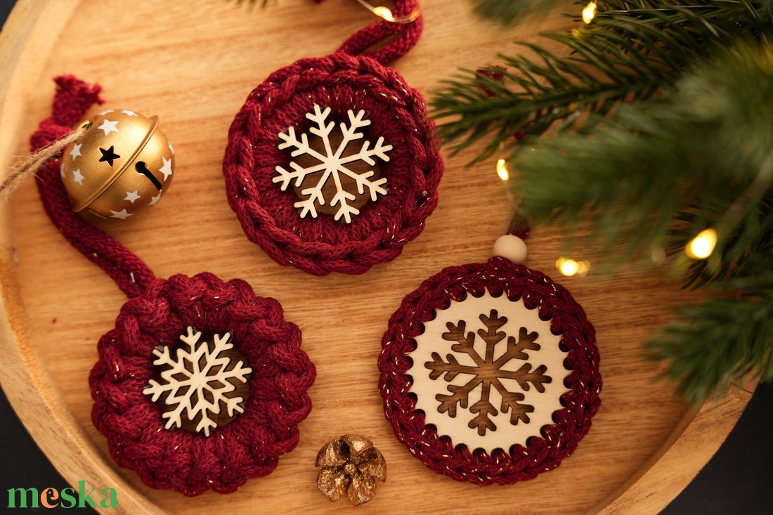 3 darabos horgolt karácsonyfadísz hópehely mintával - karácsony - karácsonyi lakásdekoráció - karácsonyfadíszek - Meska.hu