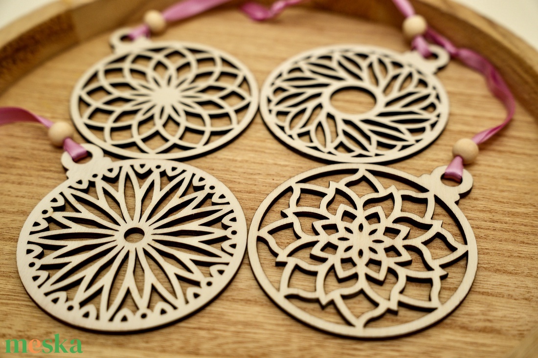 Fa mandala mintás dísz szett - 4 db - karácsony - karácsonyi lakásdekoráció - karácsonyfadíszek - Meska.hu