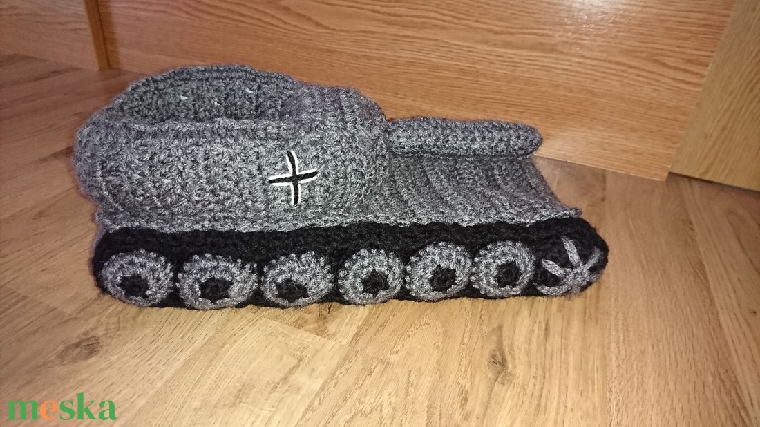 Tank mamusz - FOGLALVA manokuckja635603 - ruha & divat - cipő & papucs - mamusz & házicipő - Meska.hu